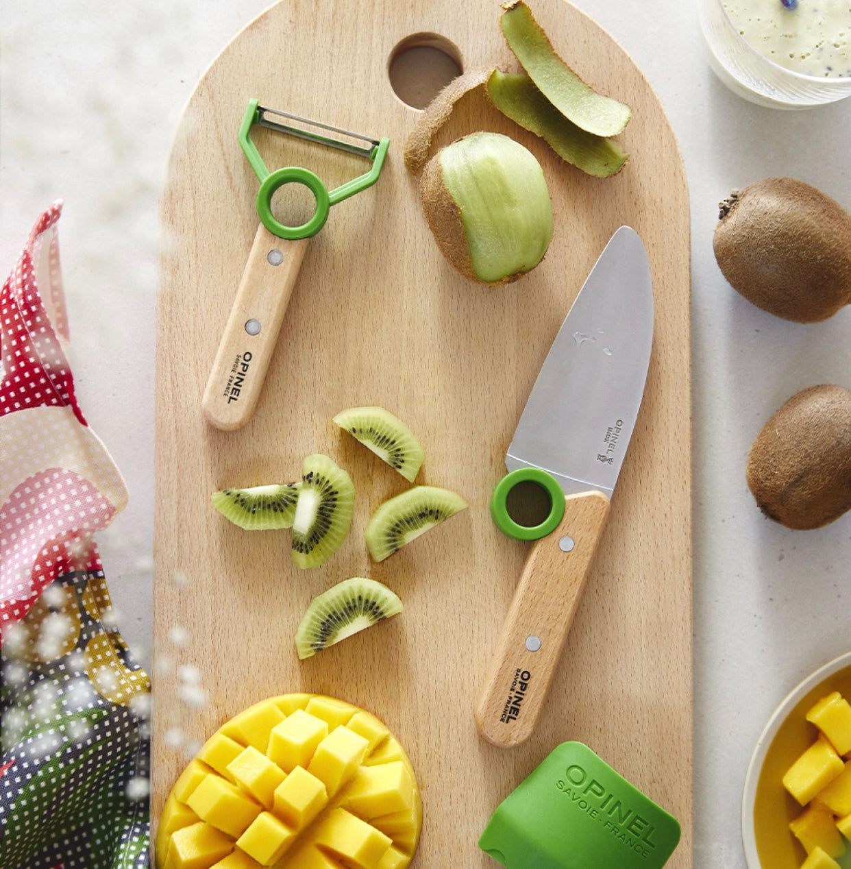 Opinel small chef knife and peeler set