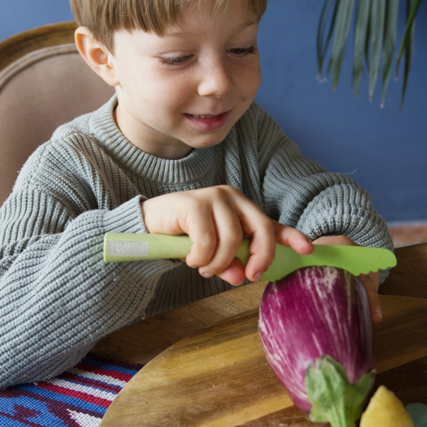 KLYV Classic – Safe Knife for Children +3 Years | BPA-Free