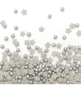 Decorações estrelas e pérolas prateadas
