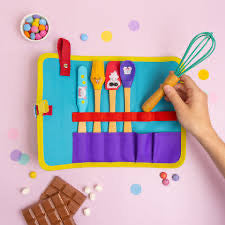 Conjunto estojo e utensílios