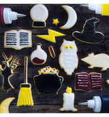 Halloween cookie cutter plate