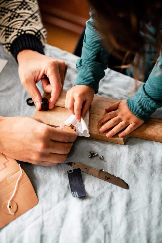 Conjunto DIY para construir uma faca de cozinha - família