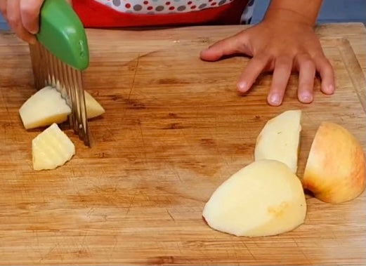 Cortador de legumes com lâmina ondulada